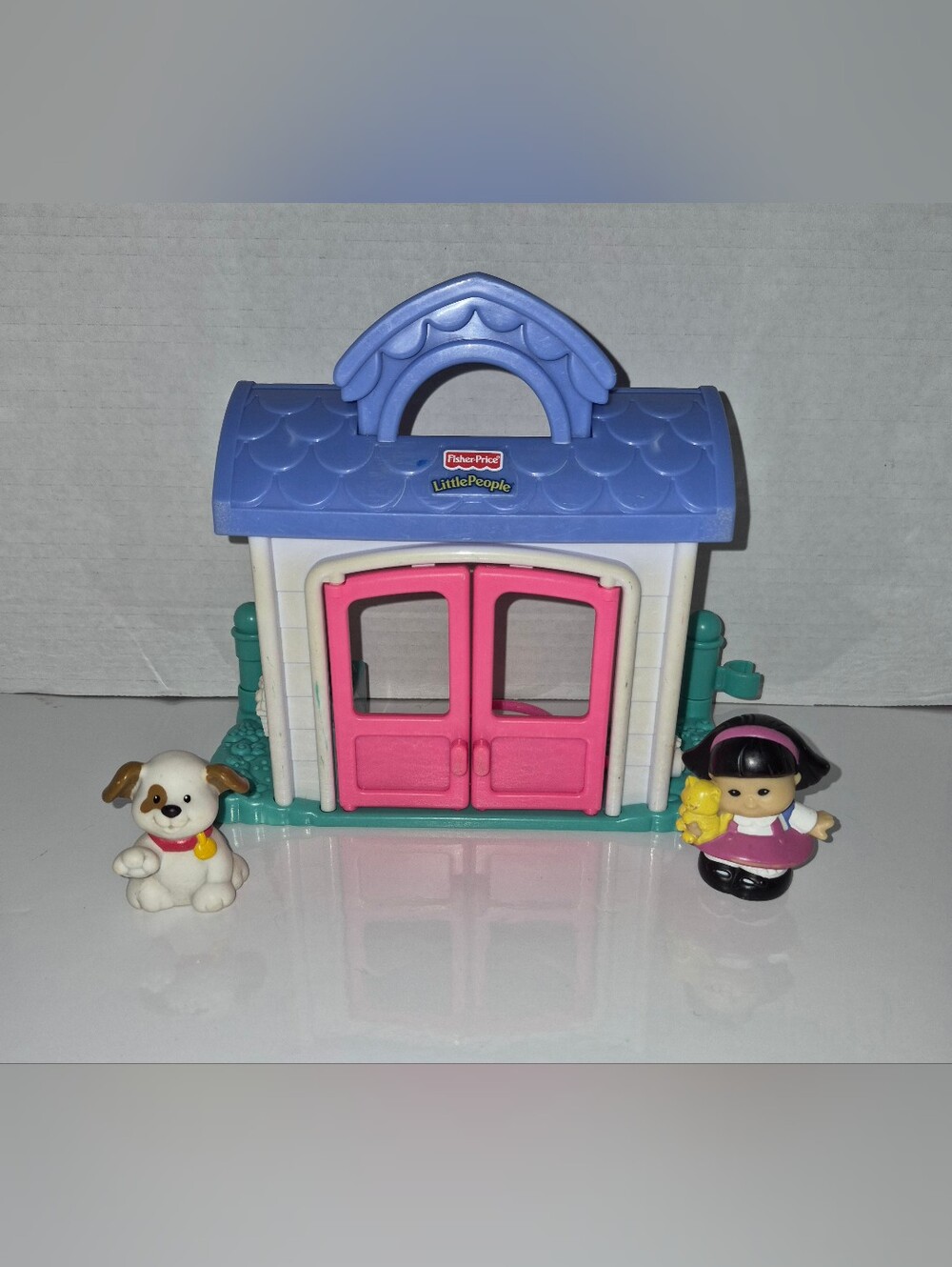 Fisher Price Little People Garden House With Figure And Spotty Can't Sleep Puppy
